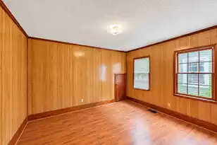211 Poplar Street W, Charleston, SC 29403 - Photo 17