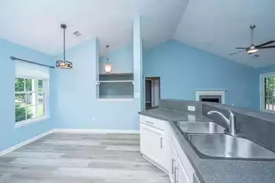 3346 Lindner Lane, Mount Pleasant, SC 29466 - Photo 13