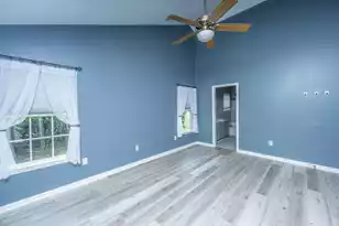 3346 Lindner Ln, Mount Pleasant, SC 29466 - Photo 17