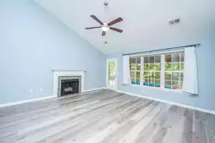 3346 Lindner Ln, Mount Pleasant, SC 29466 - Photo 7