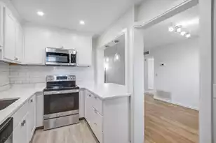 119 Wentworth St, Charleston, SC 29401 - Photo 15
