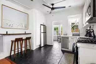 1011 Alamo St, North Charleston, SC 29405 - Photo 9