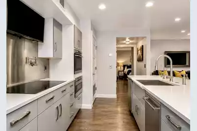 1481 Center Street #1102, Mount Pleasant, SC 29464 - Photo 5