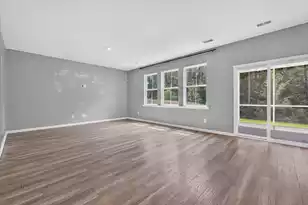 126 Red Blf St, Summerville, SC 29483 - Photo 9