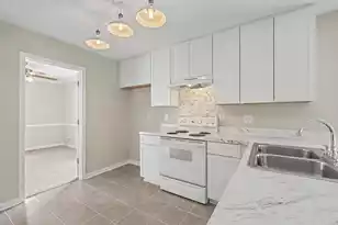 109 Creekside Dr, Summerville, SC 29485 - Photo 9