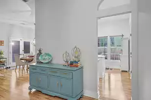 2105 Pinehurst Ave, Charleston, SC 29414 - Photo 9