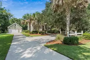 29 Fort Fremont Ct N, Saint Helena Island, SC 29920 - Photo 1