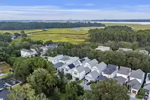 1056 Ave Of Oaks, Charleston, SC 29407 - Photo 13
