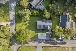 324 Harbor Gate Dr, Mount Pleasant, SC 29464 - Photo 11
