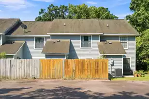 1752 Deer Path Dr, Mount Pleasant, SC 29464 - Photo 25