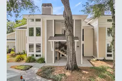 275 Alexandra Drive #11, Mount Pleasant, SC 29464 - Photo 3