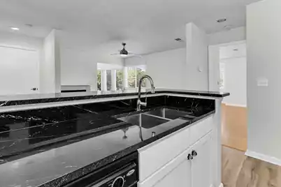 275 Alexandra Drive #11, Mount Pleasant, SC 29464 - Photo 23