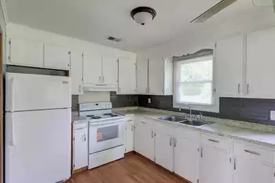 4126 Highway 17 N, Mount Pleasant, SC 29429 - Photo 31