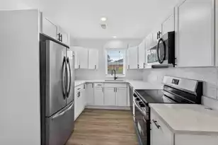 2029 St Francis St, North Charleston, SC 29405 - Photo 5