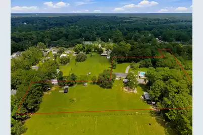 136 Gailynn Lane, Summerville, SC 29483 - Photo 5
