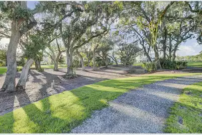 1505 Fort Palmetto Circle, Mount Pleasant, SC 29466 - Photo 61