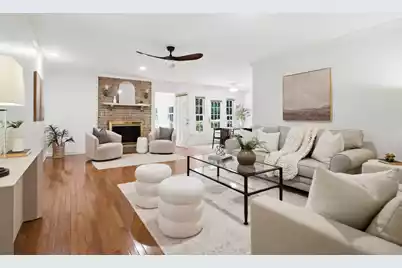 1042 Planters Curve, Mount Pleasant, SC 29464 - Photo 3