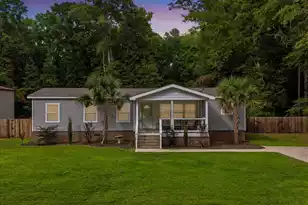 3033 Princess Pond Rd, Summerton, SC 29148 - Photo 1