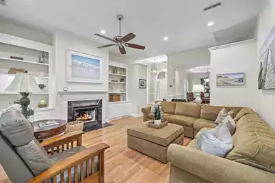 667 Fisherman's Bend, Mount Pleasant, SC 29464 - Photo 7
