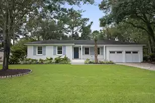 940 Cliffwood Dr, Mount Pleasant, SC 29464 - Photo 3