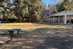 1929 Camp Rd, Charleston, SC 29412 - Photo 23