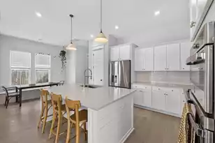 267 Witherspoon St, Summerville, SC 29486 - Photo 7