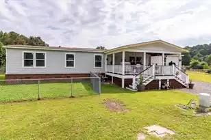 749 Coral Acres Dr, Moncks Corner, SC 29461 - Photo 3