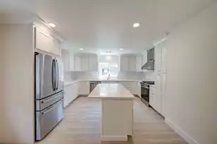 1232 Silverleaf Cir, Charleston, SC 29412 - Photo 9