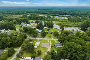 721 General Moultrie Dr, Bonneau, SC 29431 - Photo 39