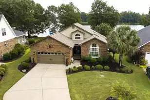 209 Ridge Lake Dr, Manning, SC 29102 - Photo 1