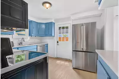 2119 Thornlee Drive, North Charleston, SC 29405 - Photo 19