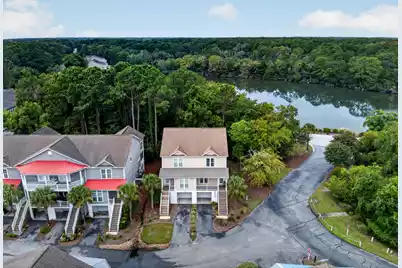 3031 Fraserburgh Way #2801, Mount Pleasant, SC 29466 - Photo 1