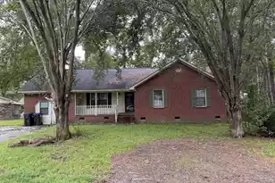 128 Five Iron Cir, Summerville, SC 29483 - Photo 1