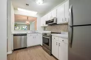1161 Shadow Lake Cir, Mount Pleasant, SC 29464 - Photo 9
