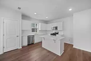 837 Meadowbrook Ln, Summerville, SC 29486 - Photo 5