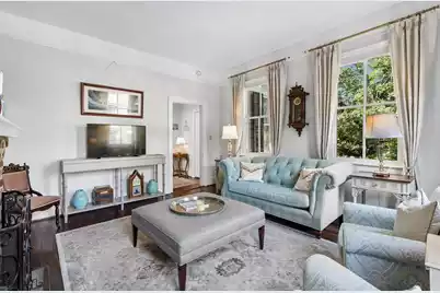 47 Queen Street #Unit B, Charleston, SC 29401 - Photo 11