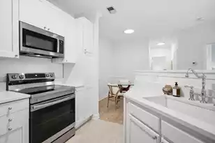 45 Sycamore Ave #Apt 1323, Charleston, SC 29407 - Photo 9