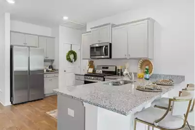 162 Oakwood Boulevard, Summerville, SC 29486 - Photo 5