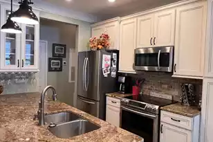 1015 Rosewood Ln, Mount Pleasant, SC 29464 - Photo 15