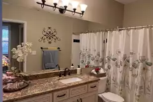 1015 Rosewood Ln, Mount Pleasant, SC 29464 - Photo 19