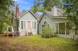 8557 Palmetto Rd, Edisto Island, SC 29438 - Photo 9