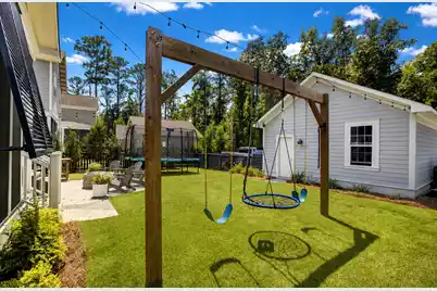 1649 Banning Street, Mount Pleasant, SC 29466 - Photo 53