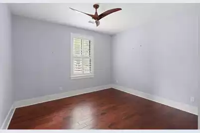 200 Queen Street, Mount Pleasant, SC 29464 - Photo 5