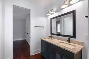 200 Queen St, Mount Pleasant, SC 29464 - Photo 3