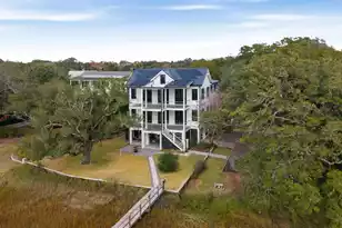 200 Queen St, Mount Pleasant, SC 29464 - Photo 29