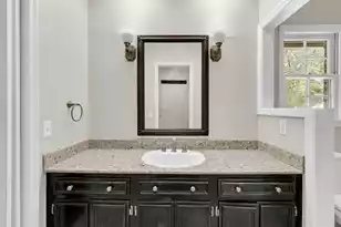 749 Beauregard St, Charleston, SC 29412 - Photo 37