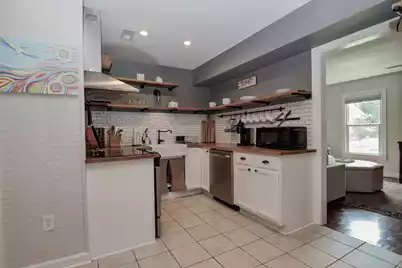 1082 Shadow Drive S, Mount Pleasant, SC 29464 - Photo 7