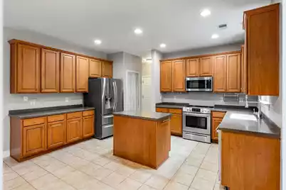 5284 Mulholland Drive, Summerville, SC 29485 - Photo 15