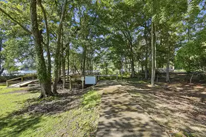 1301 Mill Creek Drive, Manning, SC 29102 - Photo 25