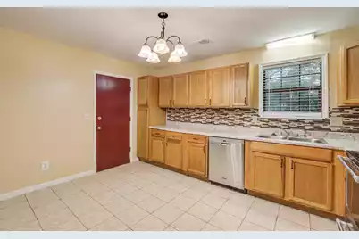 106 Carriage Court, Summerville, SC 29486 - Photo 9